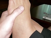 feet foot-fetish mammy nylon